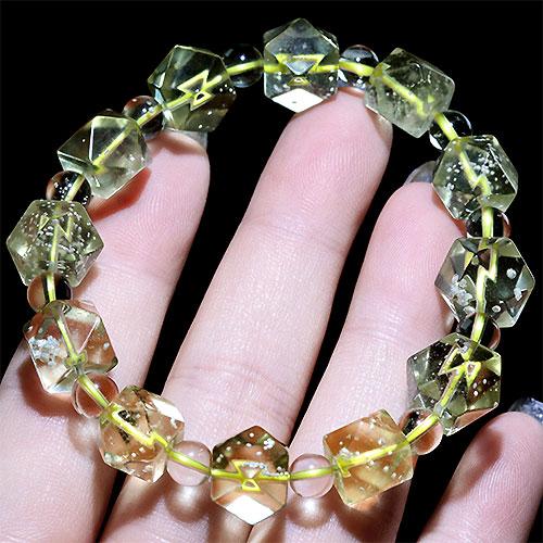 K1849-1〕高品質 約10mm リビアングラス 隕石 ブレスレット Libyan