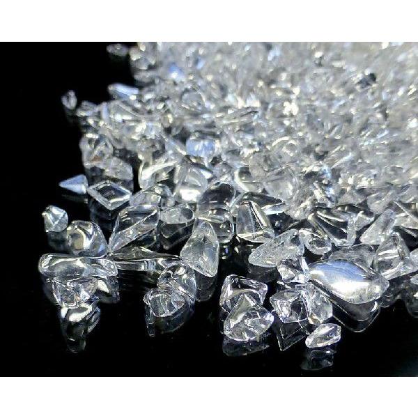 天然水晶 さざれチップ 100g （Sサイズ） 浄化 （最高級5A） （郵便でのお届け）（代引き/日付指定不可） | 