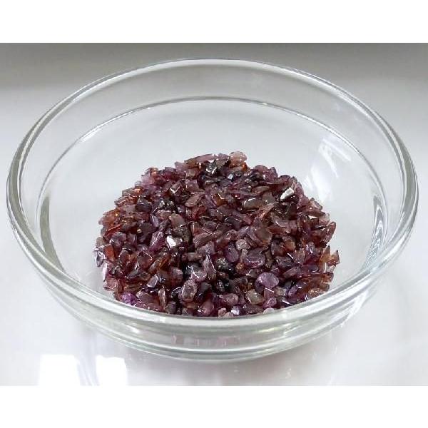 ガーネット さざれチップ 100g (浄化）   （郵便でのお届け）（代引き/日付指定不可） |  | 04