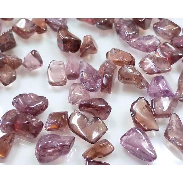 ガーネット さざれチップ 100g (浄化）   （郵便でのお届け）（代引き/日付指定不可） |  | 05