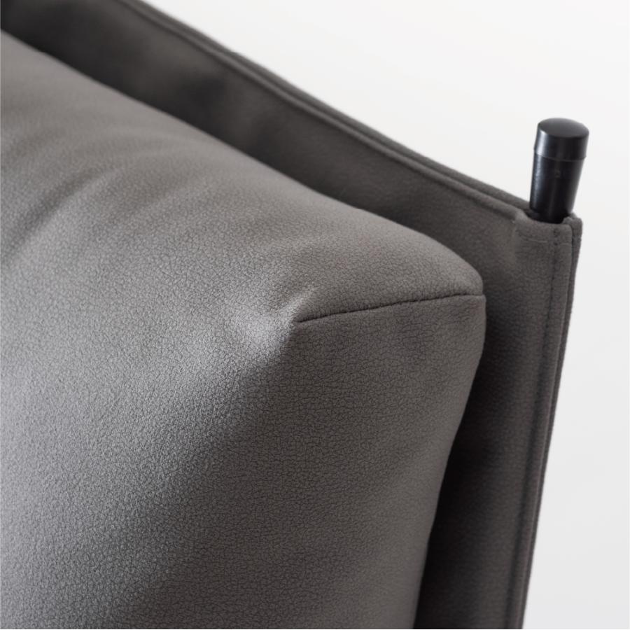 ダイニングチェア 椅子 おしゃれ 食卓椅子 イス 北欧 リビング 肘付き レザー 1脚 いす 背もたれ モダン シンプル アイアン ラウンジ キャメル グレー form 東谷 | 東谷 | 04