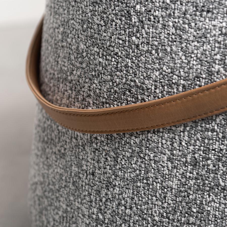 スツール 高さ42cm 椅子 オットマン 低い おしゃれ ロースツール 足置き台 小さい 背もたれなし 来客用 レザー モダン ライトグレー ダークグレー form 東谷 | 東谷 | 05