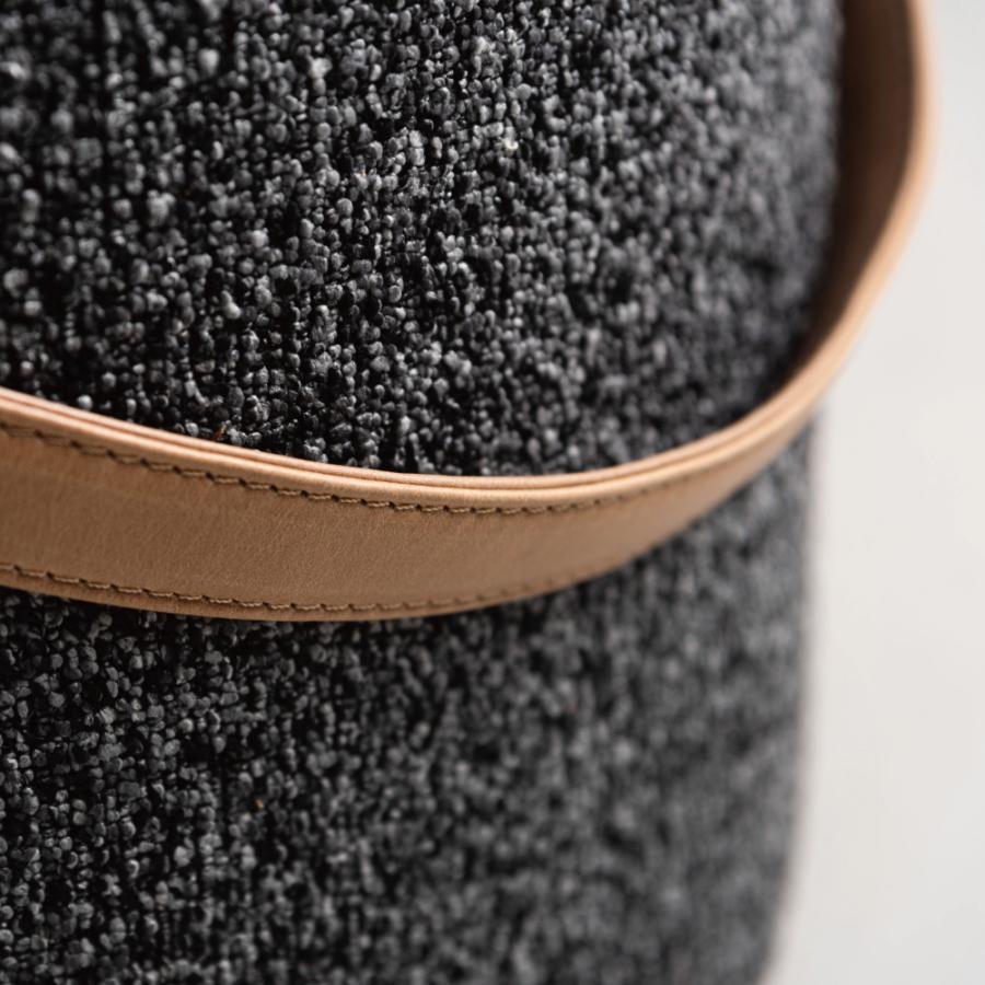 スツール 高さ42cm 椅子 オットマン 低い おしゃれ ロースツール 足置き台 小さい 背もたれなし 来客用 レザー モダン ライトグレー ダークグレー form 東谷 | 東谷 | 06