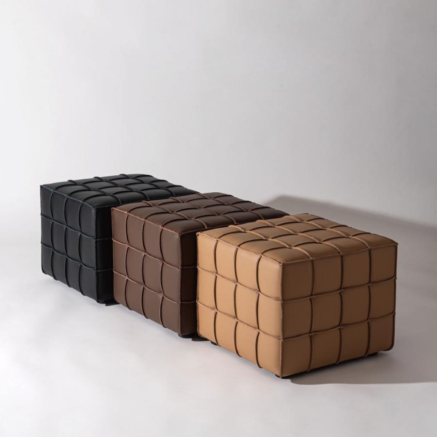 スツール 高さ41cm 椅子 オットマン 低い おしゃれ ロースツール 足置き台 小さい 背もたれなし 来客用 レザー モダン キャメル ブラウン ブラック form 東谷 | 東谷 | 09