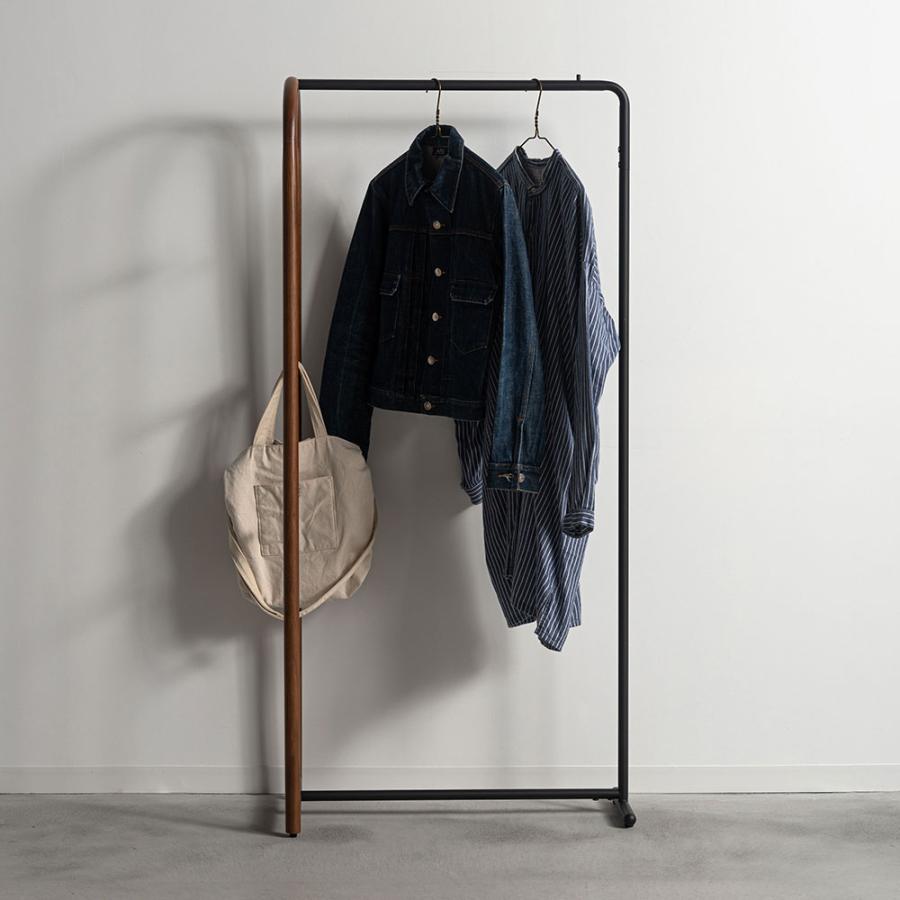 ハンガーラック スリム おしゃれ 洋服ラック 洋服掛け 木製 コンパクト 収納 モダン シンプル 個性的 北欧 リビング 玄関 寝室 ナチュラル ブラウン form 東谷 | 東谷 | 05