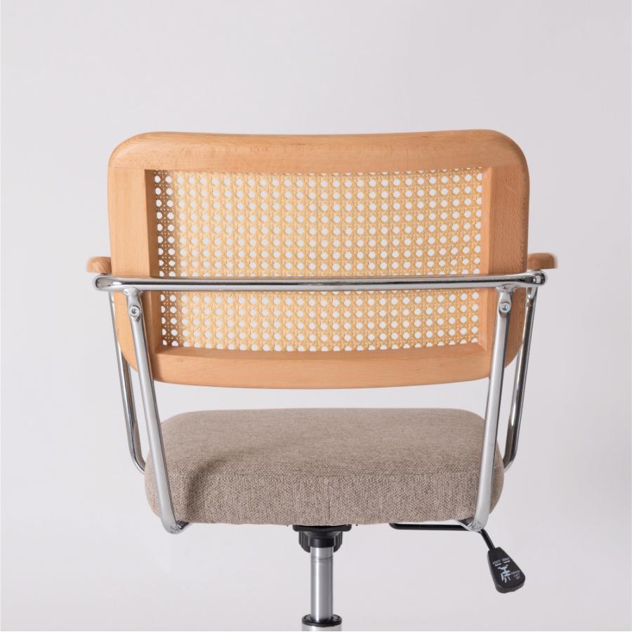 デスクチェア 360度回転 昇降機能 キャスター チェアー 椅子 イス シンプル おしゃれ 北欧 ナチュラル スチール 肘掛け 肘付き ボールキャスター form 東谷 | 東谷 | 05