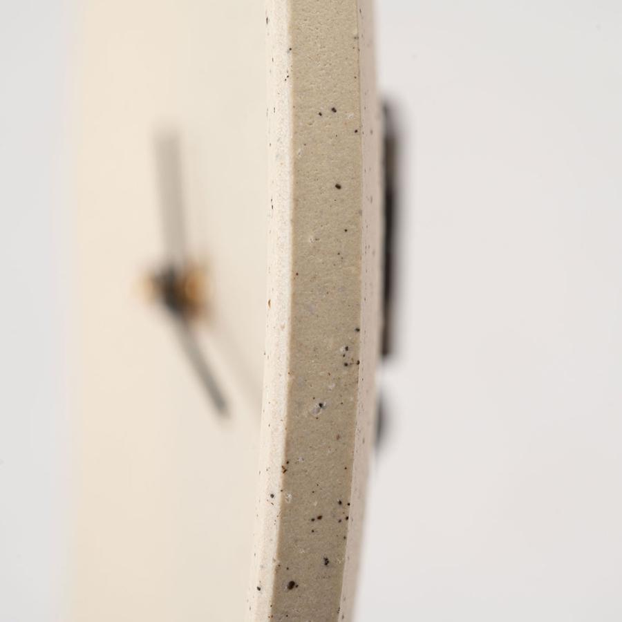 時計 壁掛け 直径25.5cm 国産 日本製 おしゃれ 陶磁器 陶器 焼き物 焼物 壁面 アナログ 北欧 丸型 丸い 円形 ベージュ グレー カーキ グリーン form 東谷 | 東谷 | 07