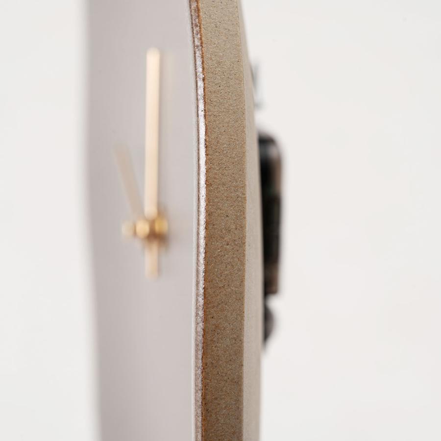 時計 壁掛け 直径25.5cm 国産 日本製 おしゃれ 陶磁器 陶器 焼き物 焼物 壁面 アナログ 北欧 丸型 丸い 円形 ベージュ グレー カーキ グリーン form 東谷 | 東谷 | 08