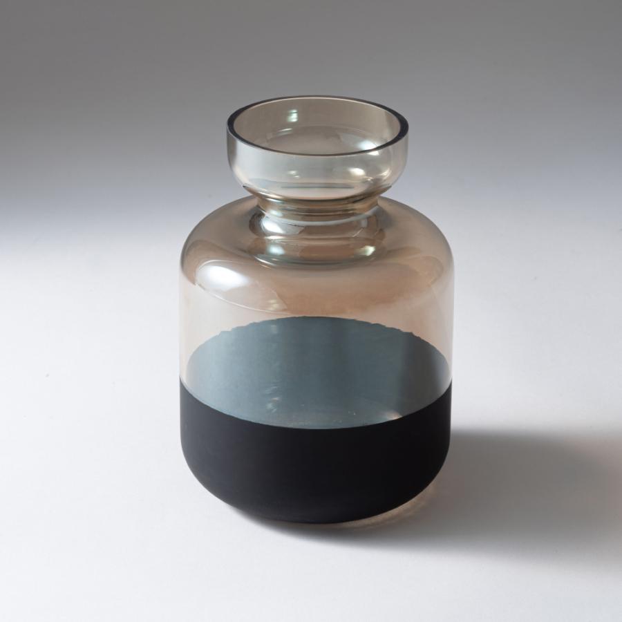 花瓶 フラワーベース おしゃれ ガラス インテリア かびん 北欧雑貨 モダン シンプル 個性的 コンパクト オブジェ 置き物 花器 クリア ブラック form 東谷 |  | 01