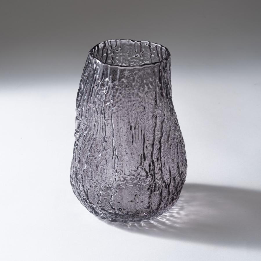 花瓶 フラワーベース おしゃれ ガラス インテリア かびん 北欧雑貨 モダン シンプル 個性的 コンパクト オブジェ 置き物 花器 クリア ダークグレー form 東谷 |  | 04