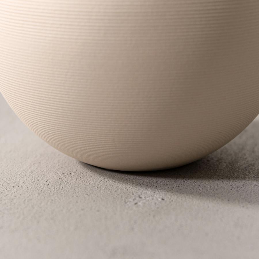 花瓶 フラワーベース 一輪挿し おしゃれ 陶器 インテリア 小さい かびん 北欧雑貨 モダン シンプル コンパクト ディスプレイ アイボリー ブラック form 東谷 |  | 09