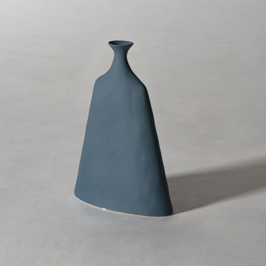 花瓶 フラワーベース 一輪挿し おしゃれ 陶器 インテリア 小さい かびん 北欧雑貨 モダン シンプル ディスプレイ ベージュ ブルー ペールオレンジ form 東谷 |  | 06