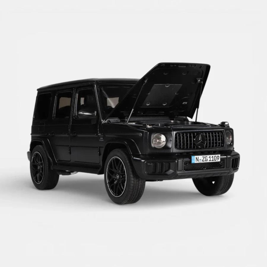 メルセデス プラモデル完成品 NZG 1/18 メルセデス AMG Gクラス 63 W465 4×4 ナイト ブラック モデル