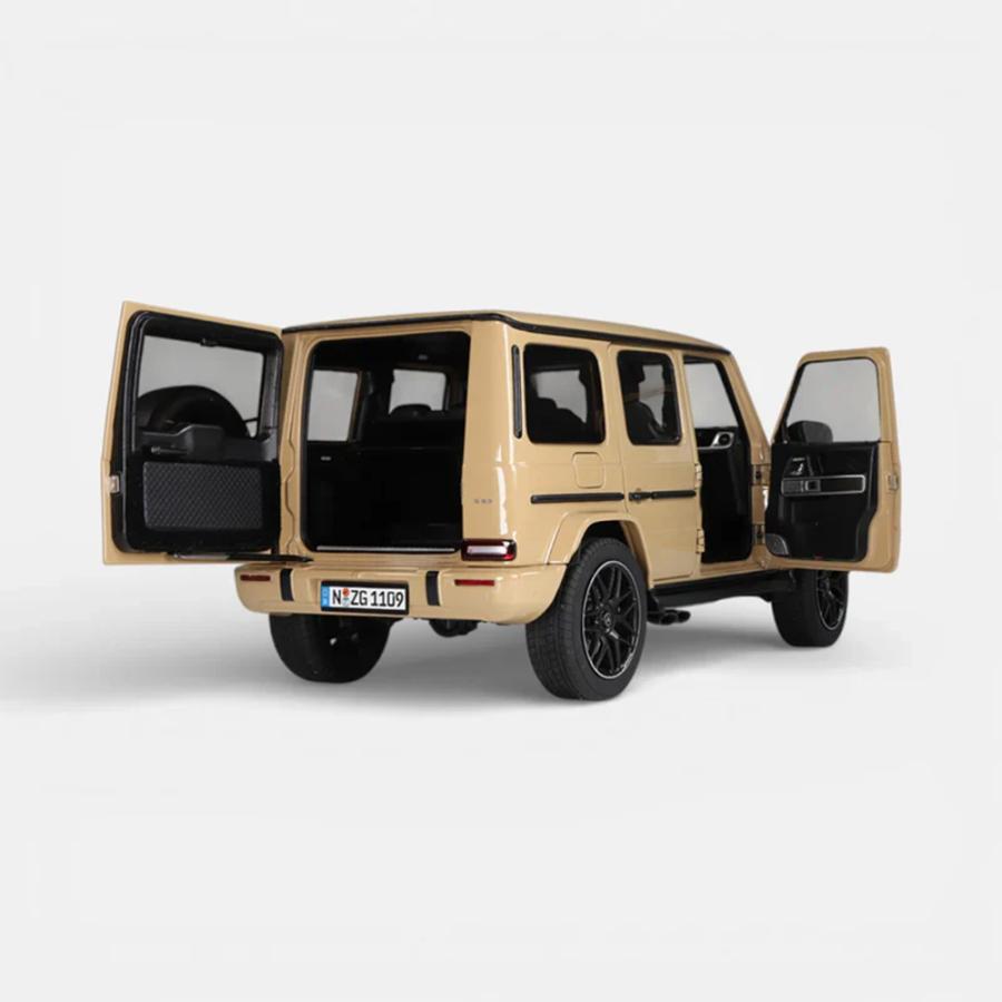 nzg-1-18-amg-g-63-w465-4-4-mercedes-benz
