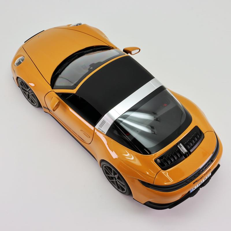 ノレブ（NOREV） 1/18 ポルシェ 911 タルガ 4 GTS Type 992.2 バハマ