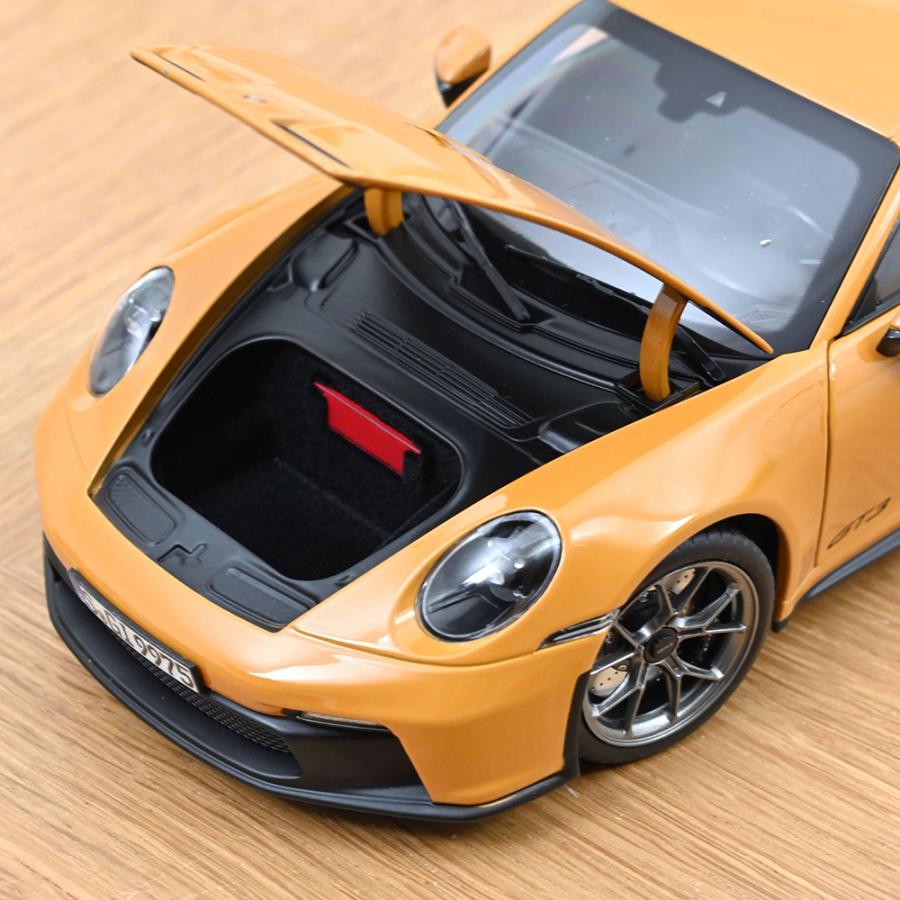 ノレブ 1/18 ポルシェ 911 GT3 2021年式 バハマイエロー NOREV Porsche 模型 モデルカー ミニカー ロードカー 外車 187387_4