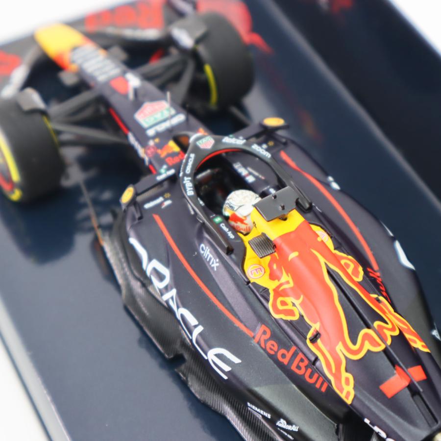 ミニチャンプス 1/43 オラクル レッドブル レーシング RB18 2022年
