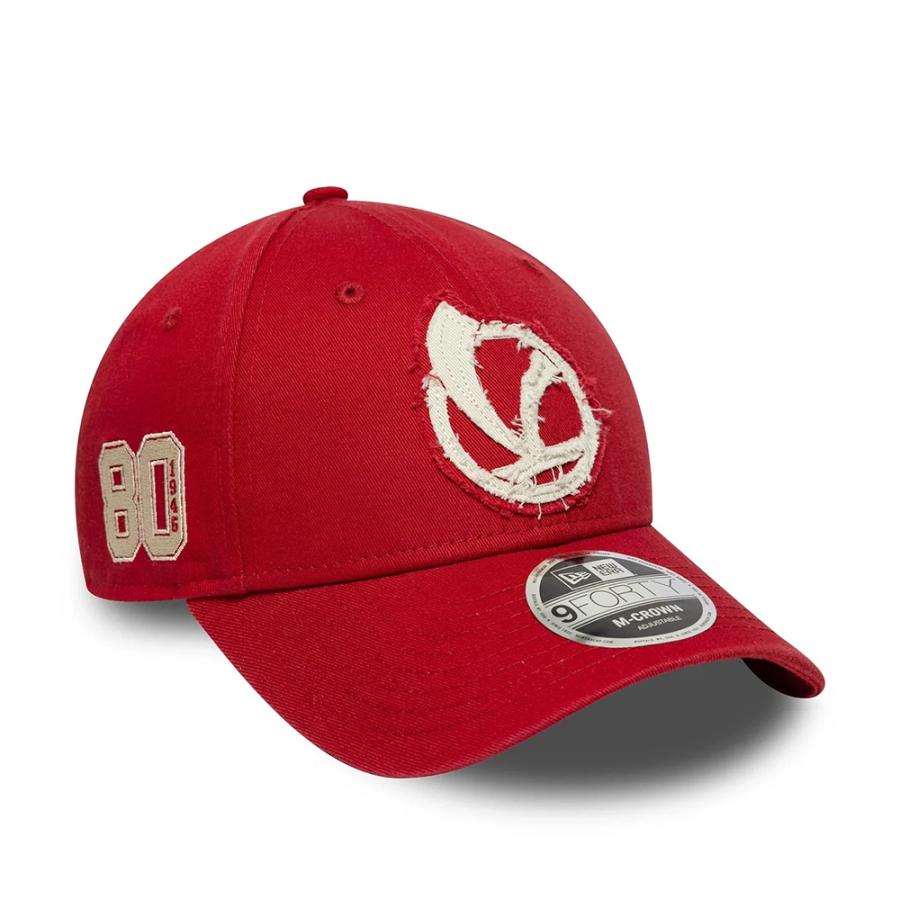 ベスパ 2026 NewEra 9FORTY 80th Year ベースボール キャップ ルビー