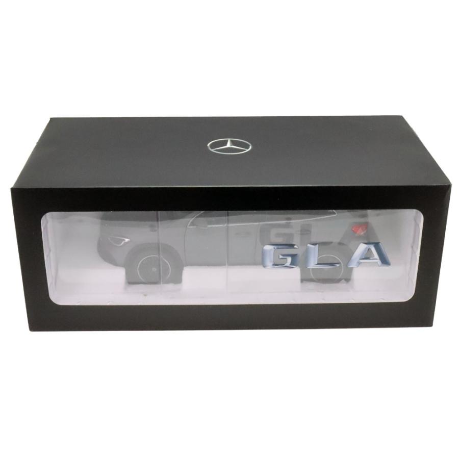 Z-Models 1/18 メルセデス ベンツ GLA クラス H247 2020年式 Z-Models 1/18 メルセデス ベンツ GLA クラス H247 2020年式