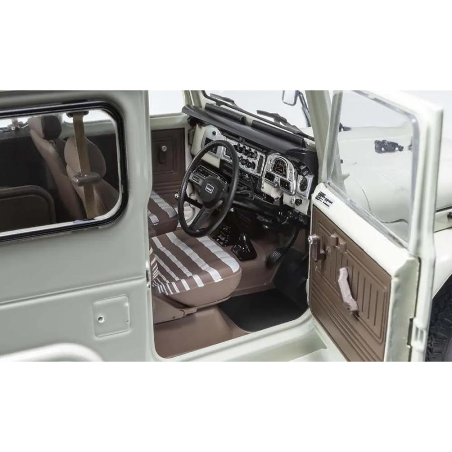 京商 Kyosho 1/18 トヨタ ランドクルーザー 40 バン BJ42V 京商 Kyosho 1/18 トヨタ ランドクルーザー 40 バン BJ42V