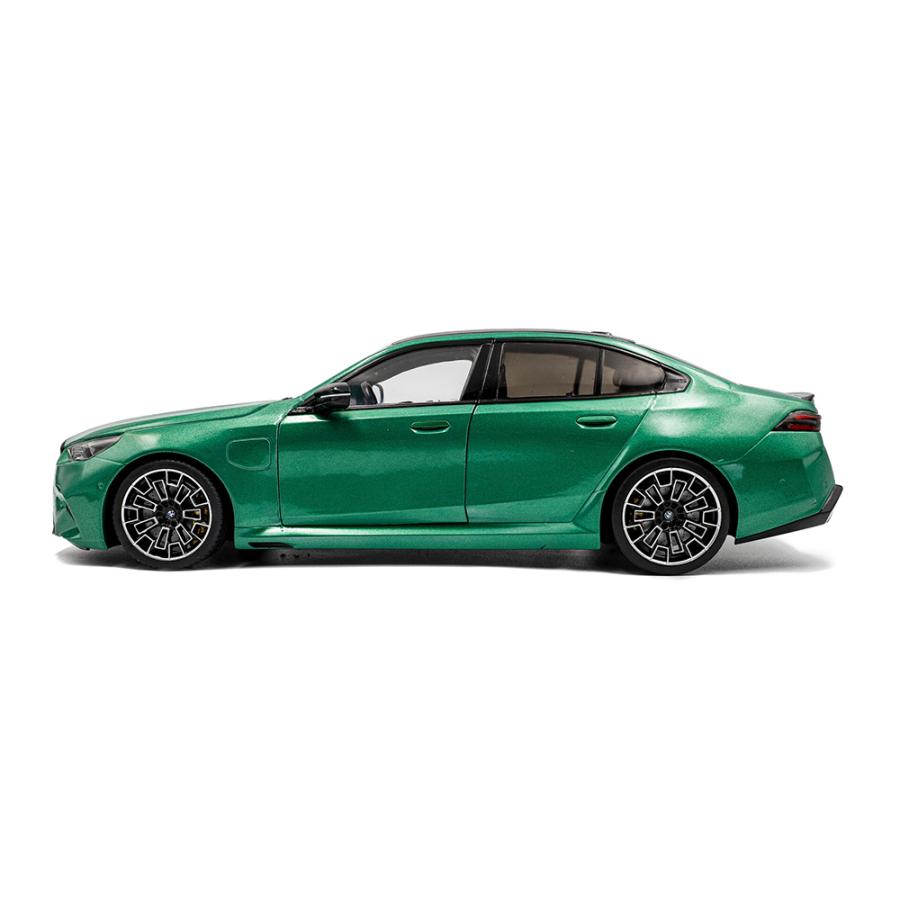 ソリド 1/18 BMW M5 2025年式 アイル オブ マン グリーン メタリック ミニチュア 模型 ミニカー モデルカー S1814701_1