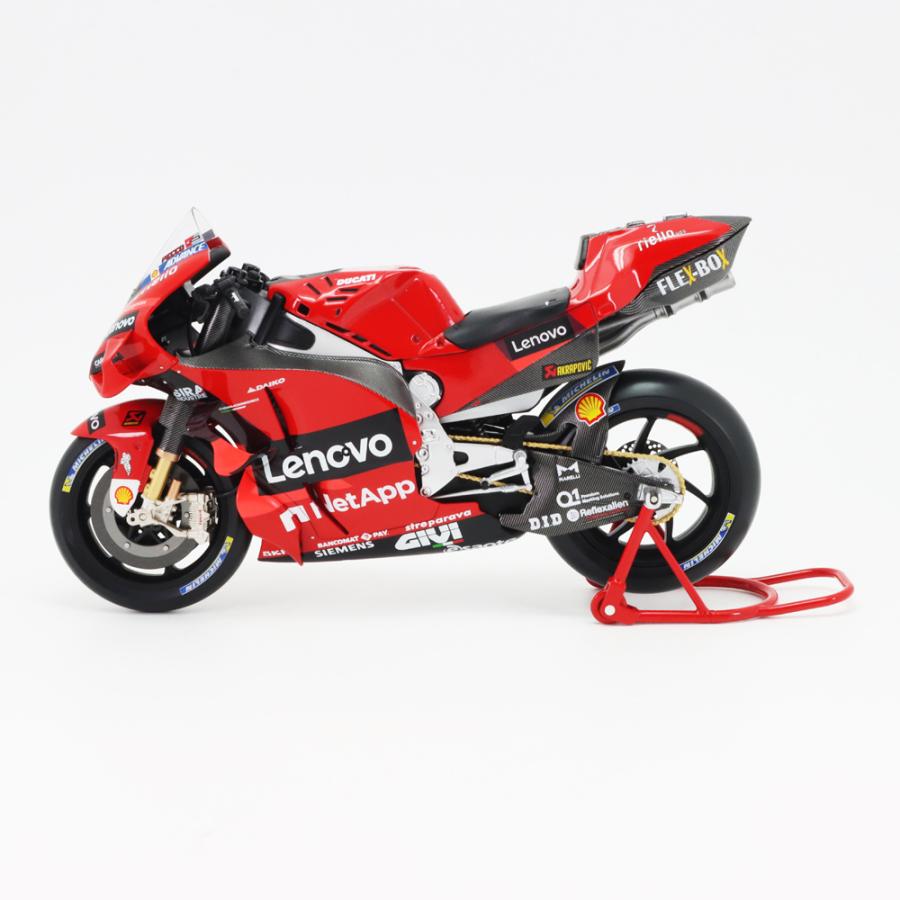TSM MODEL 1/12 ドゥカティ デスモセディチ GP22 チーム レノボ