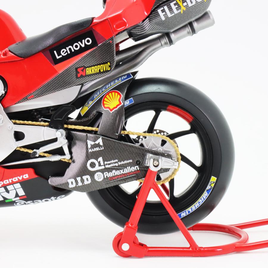 TSM MODEL 1/12 ドゥカティ デスモセディチ GP22 チーム レノボ