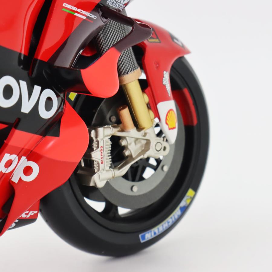TSM MODEL 1/12 ドゥカティ デスモセディチ GP22 チーム レノボ