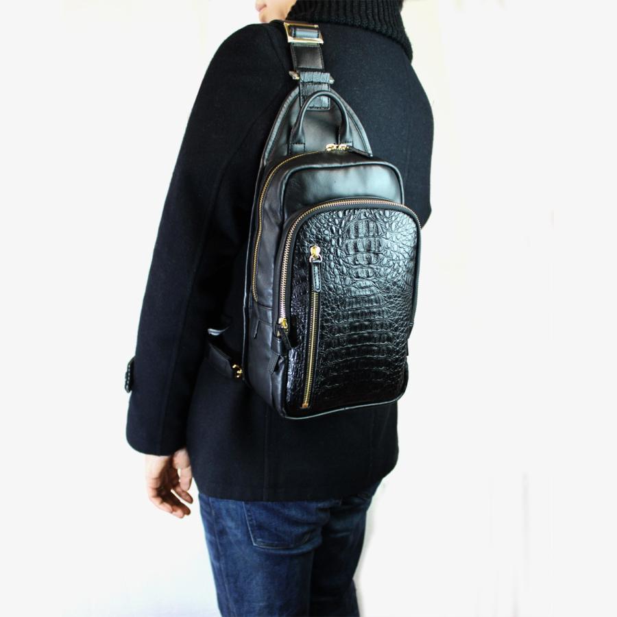 パックマン PROVENZANO カイマン ボディバッグ ブラック CAIMAN 740-4511cm ワニ革