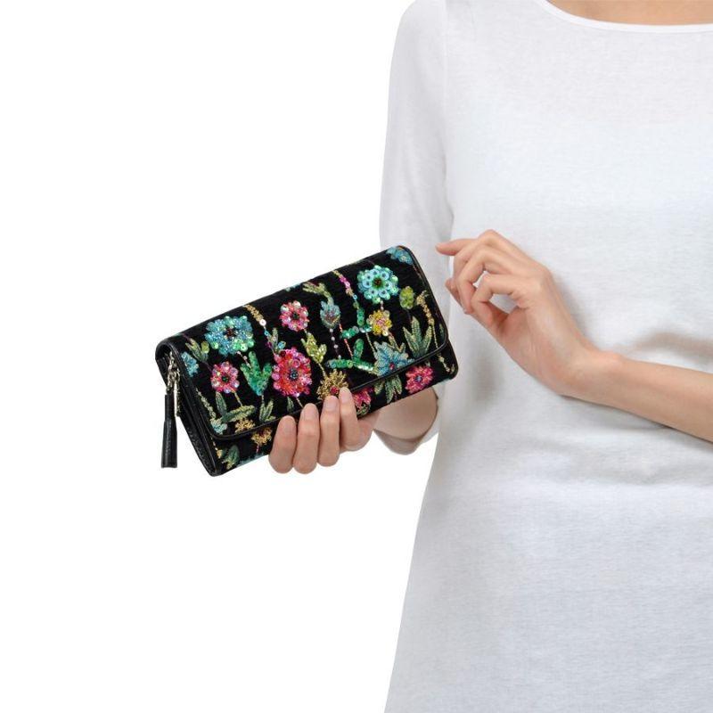 Think Bee!（シンクビー） ThinkBee 8552-00 フラージェビーズ 長財布