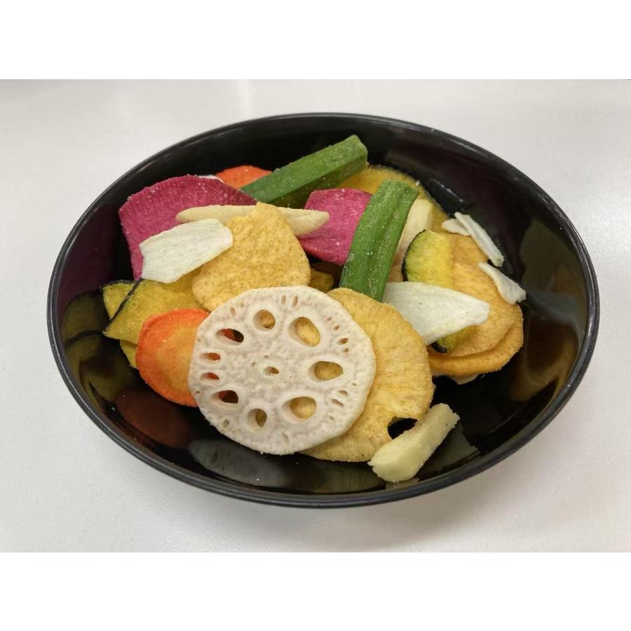 愛記屋 ] 8種の 野菜 チップス 70g × 15 袋 おやつ おつまみ 食物繊維