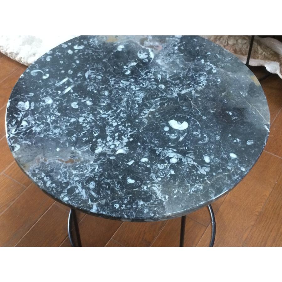 花台に最適！モロッコ産☆化石のテーブル天板のみ（丸型）ダーク系黒