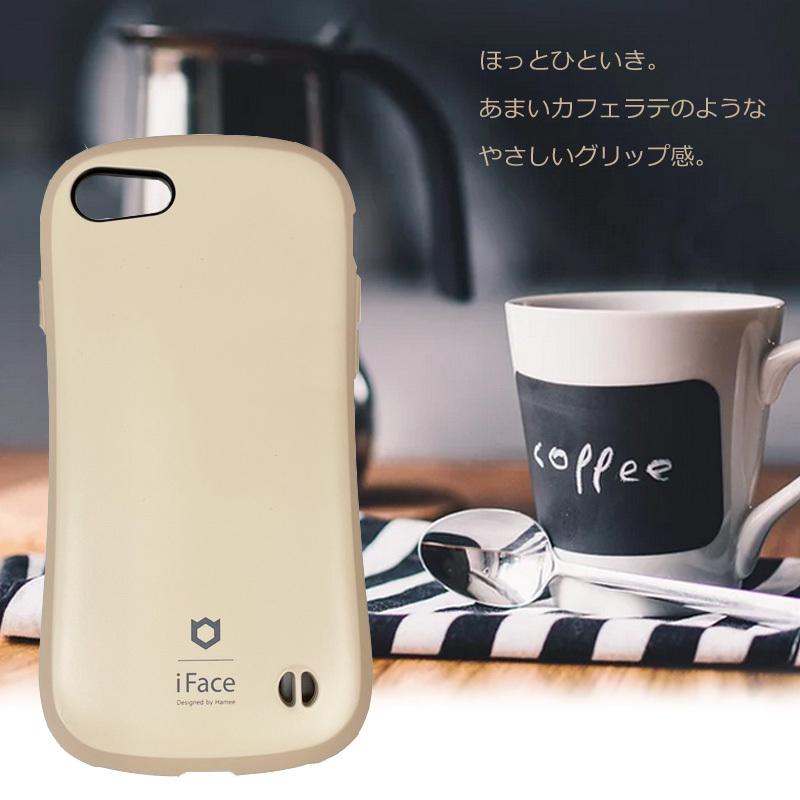 iFace iPhone8/7/SE2  くすみブラック 　11用カフェラテ iFace First Class Cafe MagSynq スマホケース｜iFace公式