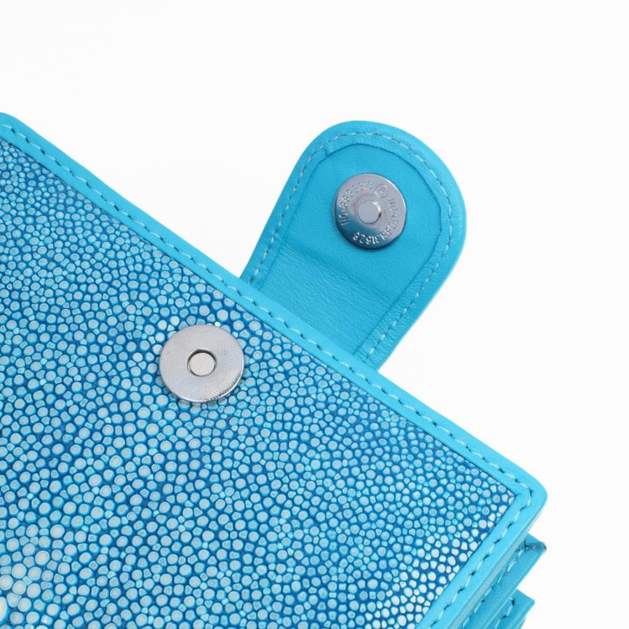 スティングレイ 二つ折り財布 新品 高級感 シャイニングスティングレイ