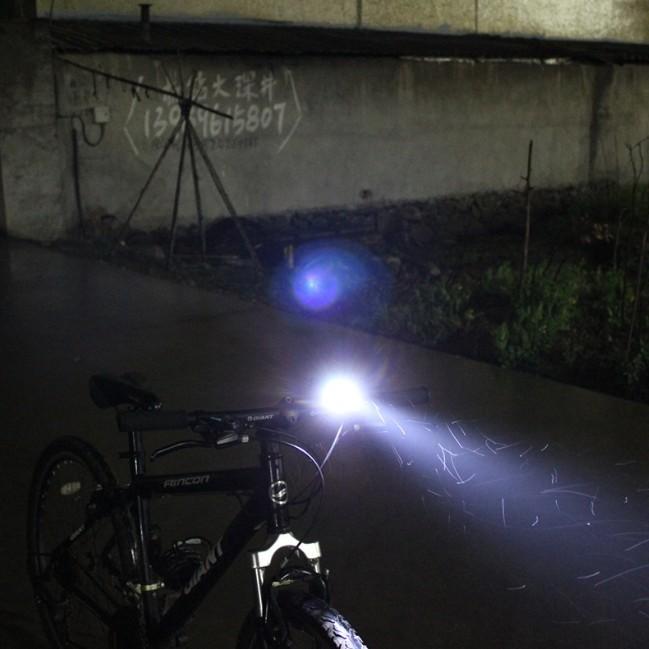 自転車 ライト Led 防水 明るい Usb 充電式 軽量 おしゃれ 懐中電灯 フロントライト 前照灯 大人 子ども サイクルライト マウンテンバイク 400 ルーメン Four Piece 通販 Yahoo ショッピング