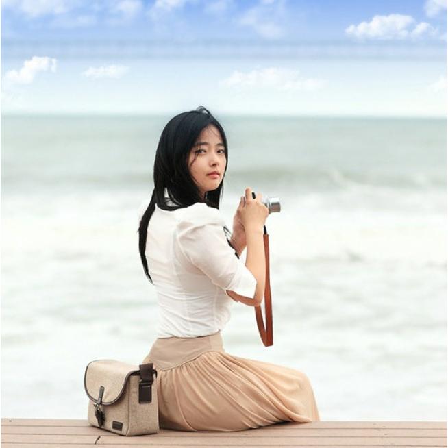 カメラバッグ ショルダー カメラケース 一眼レフ おしゃれ スリング ミラーレス ウエストバッグ インナー トート 斜めがけ 一眼カメラケース カメラポーチ |  | 12