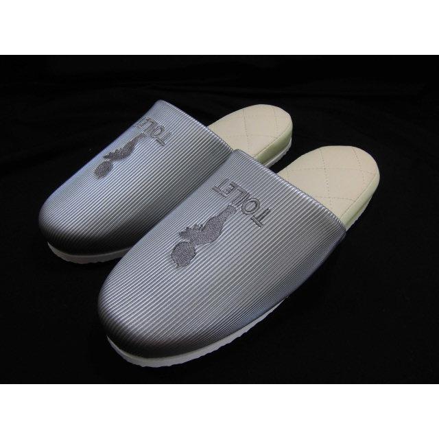 スリッパ　トイレ用　シルバー TOILET アウトレット品　トイレスリッパ　エンゼル刺繍　可愛い　かわいい　おしゃれ　ラッピング不可　沖縄不可 |  | 01