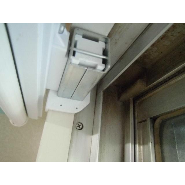 【販売終了】つっぱりタイプ　ロールスクリーン　アイボリー　幅90ｘ高さ180ｃｍ　代引き不可 （北海道・離島不可） L1506 |  | 05