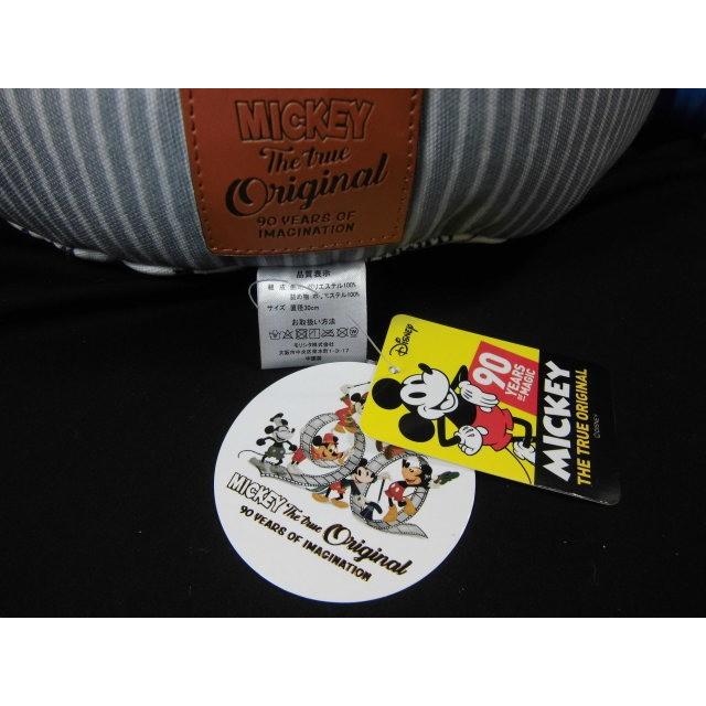 【販売終了】コンパクト ラウンド クッション　ミッキーマウス　約30ｃｍ丸　９０周年記念デザイン　送料無料　沖縄不可　ディズニー　キャラクター　 | Disney | 06