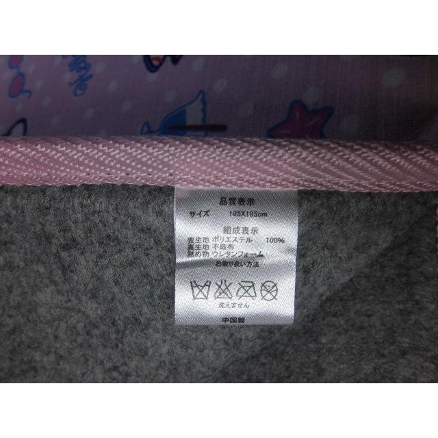 ◆【販売終了】２帖用カーペット185ｘ185　ハローキティ　サンリオキャラクター ラグ　中敷きカーペット | sanrio | 03