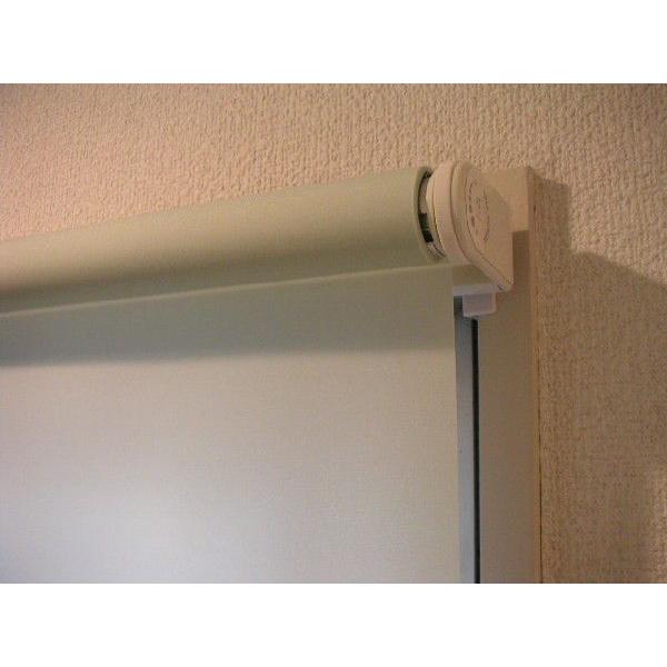 【販売終了】つっぱりタイプ　ロールスクリーン　パステルグリーン　幅90ｘ高さ180ｃｍ（代引き不可・北海道・離島不可）突っ張り式　間仕切り |  | 02