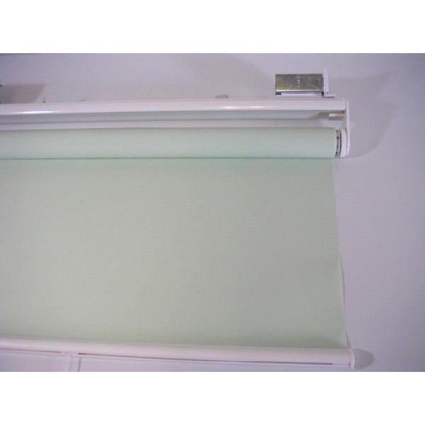 【販売終了】つっぱりタイプ　ロールスクリーン　パステルグリーン　幅90ｘ高さ180ｃｍ（代引き不可・北海道・離島不可）突っ張り式　間仕切り |  | 03