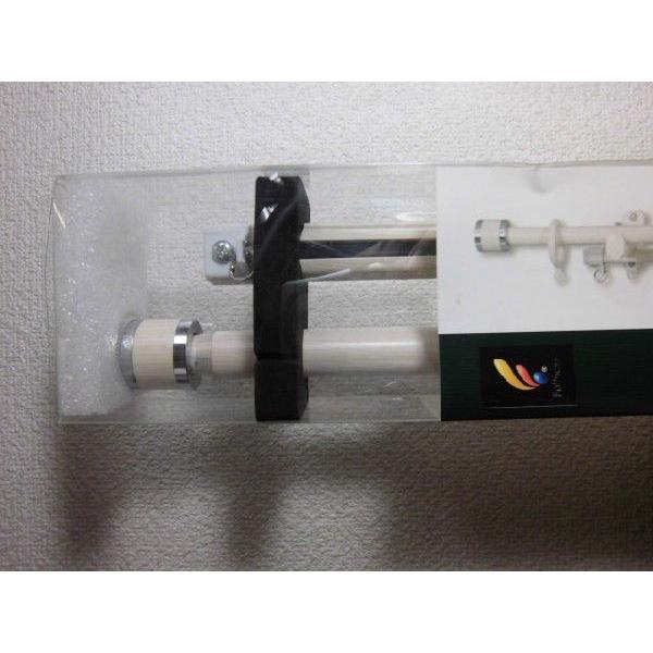 【完売】木目調伸縮　ダブル　カーテンレール　木目ホワイト ライトベーッジュ  フェスタ　2.0mＷ  （沖縄・離島不可） Ｉ7751 |  | 01