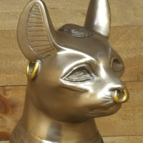 エジプト神話 バステト神 ブロンズ像 動物型 置物 古代エジプト エジプト神話 バステト神 ブロンズ像 動物型 置物 古代エジプト