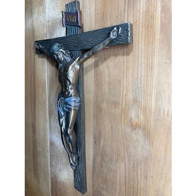 今季も再入荷キリスト 十字架像 壁掛けレリーフ メモリアル用品作成