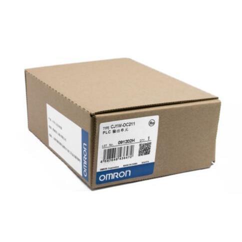 新品　OMRON　オムロン　CJ1W-OC211　保証