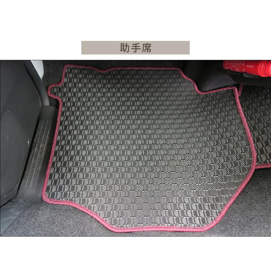 ハイエースバン フロアマット 専用設計 日本製 国産 200系 ゴムマット