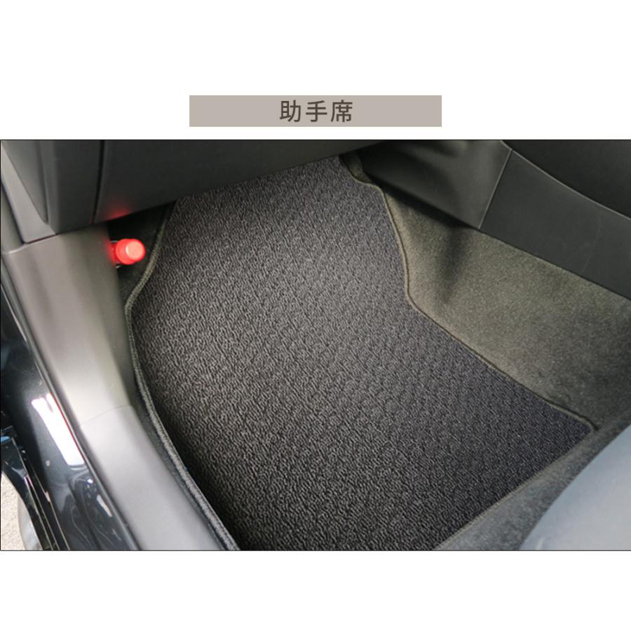 カローラセダン 専用設計 フロアマット 日本製 国産 210系 カーマット 足元マット ブラック ベージュ 無地 ループ生地 シンプル スパイク加工  : mtus0627a00 : オーダーマットFMファクトリー - 通販 - Yahoo!ショッピング