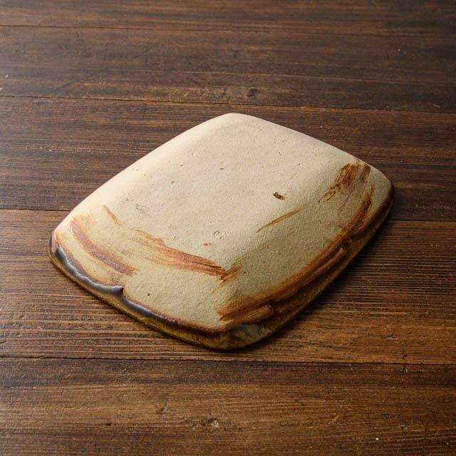 齊藤十郎 スリップ 角カレー皿 飴 02_3
