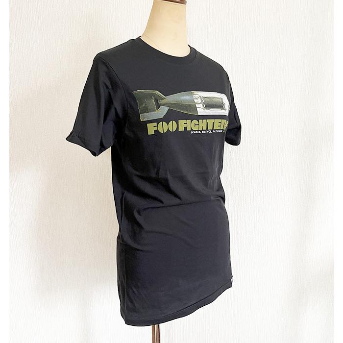 【入手困難】Foo Fighters フーファイターズ ヴィンテージTシャツ Foo Fighters フー・ファイターズ Tシャツ レディース バンドT ロックT